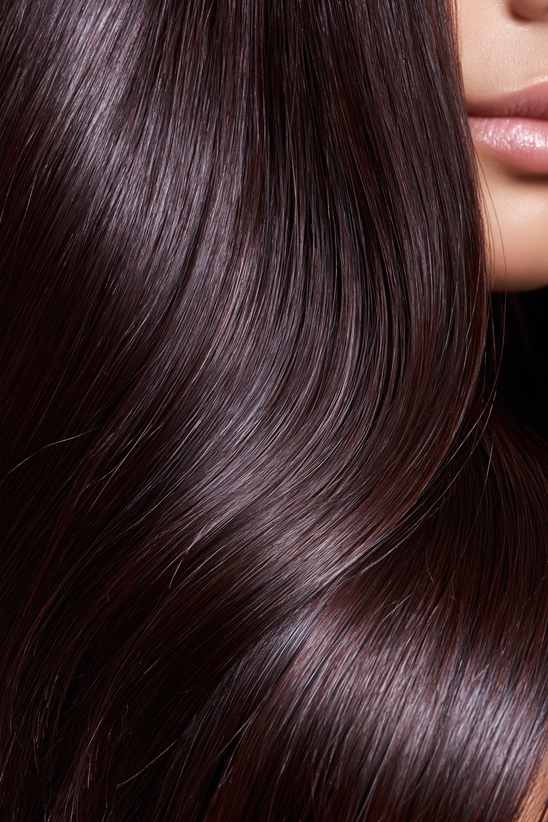 MOFRA Brun clip-in hair extensions texture, deep dark espresso brown straight strands